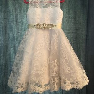 Flowergirl or Special occasion dress. 3T